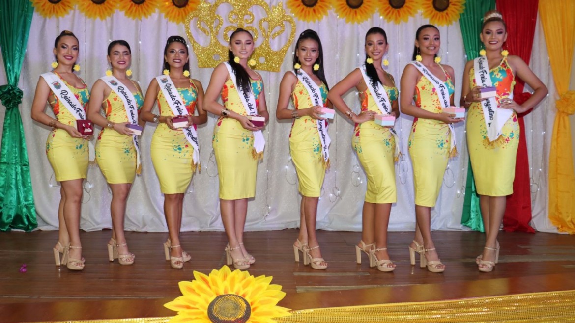 POR SUS FESTIVIDADES AGOSTINAS: SANTA ROSA PRESENTA A SUS OCHO HERMOSAS CANDIDATAS A REINA CANTONAL DEL LANGOSTINO