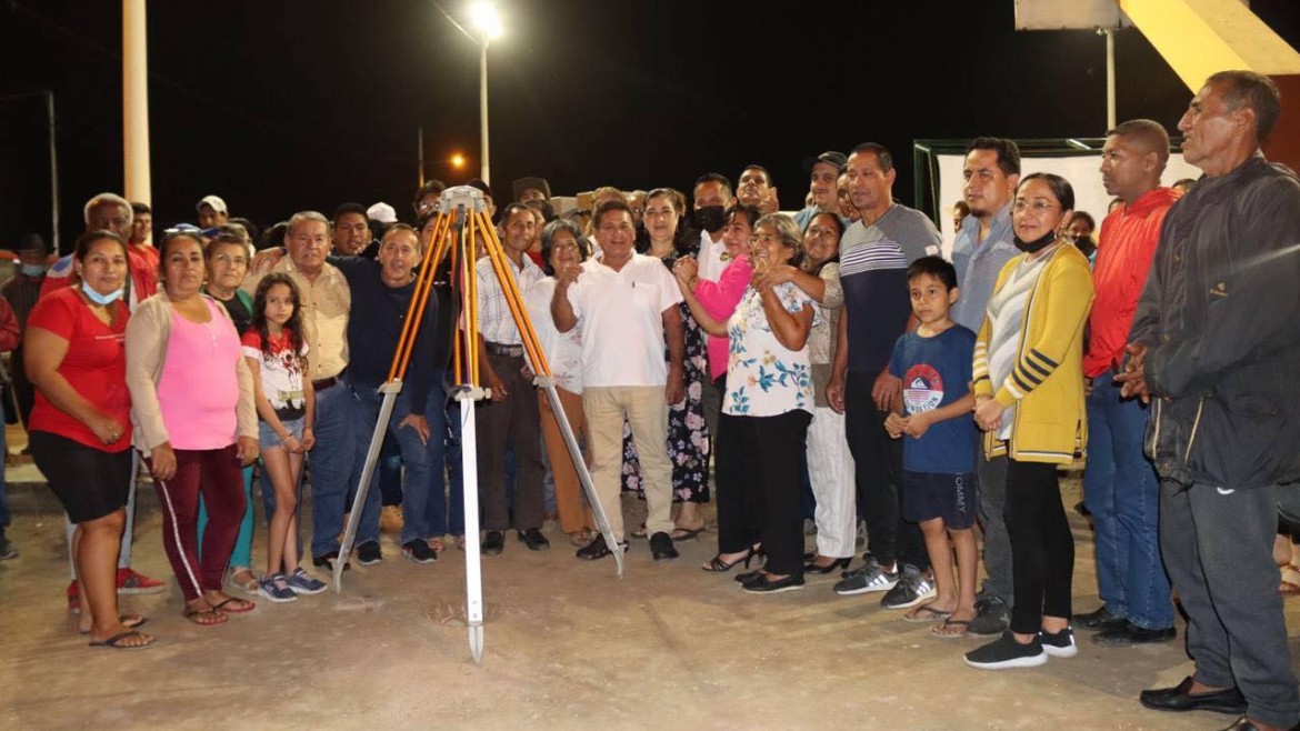 Alcalde Larry Vite coloca primera piedra para el inicio de ampliación del sistema de alcantarillado de los barrios del sur