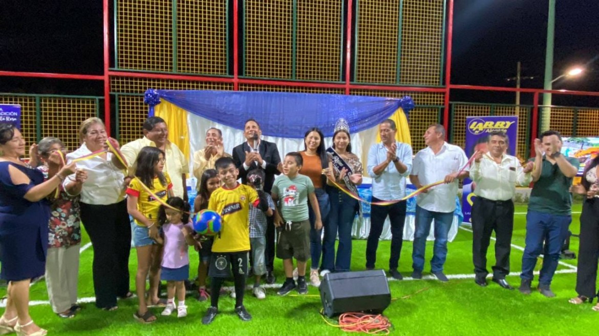 Alcalde Larry Vite inaugura el moderno Centro Deportivo Familiar en la Cdla. 23 de Diciembre