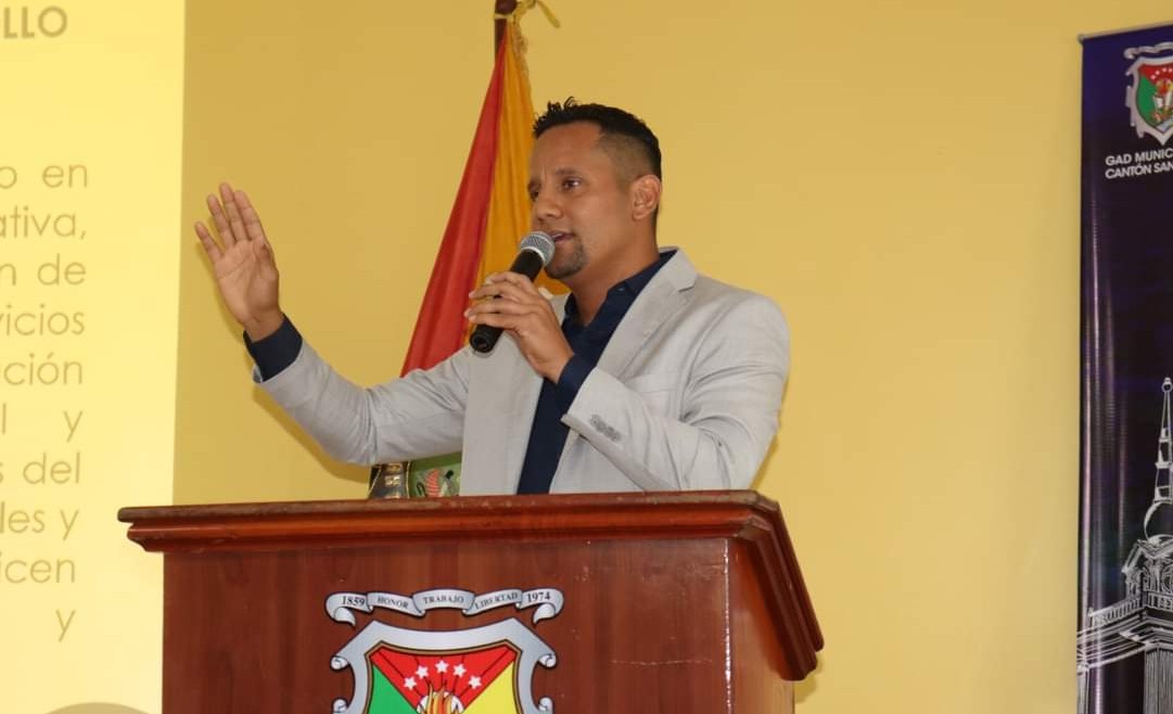 Alcalde Larry Vite Cevallos rinde cuentas a sus mandantes