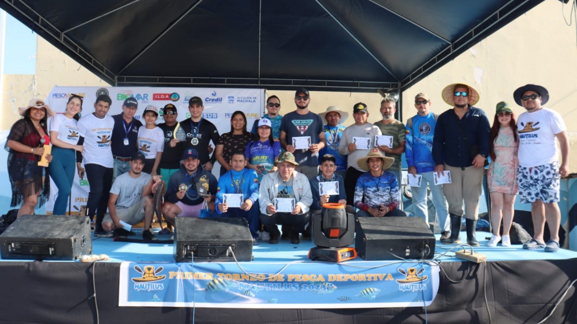 Jambelí disfrutó de varias actividades de reactivación económica durante el fin de semana.