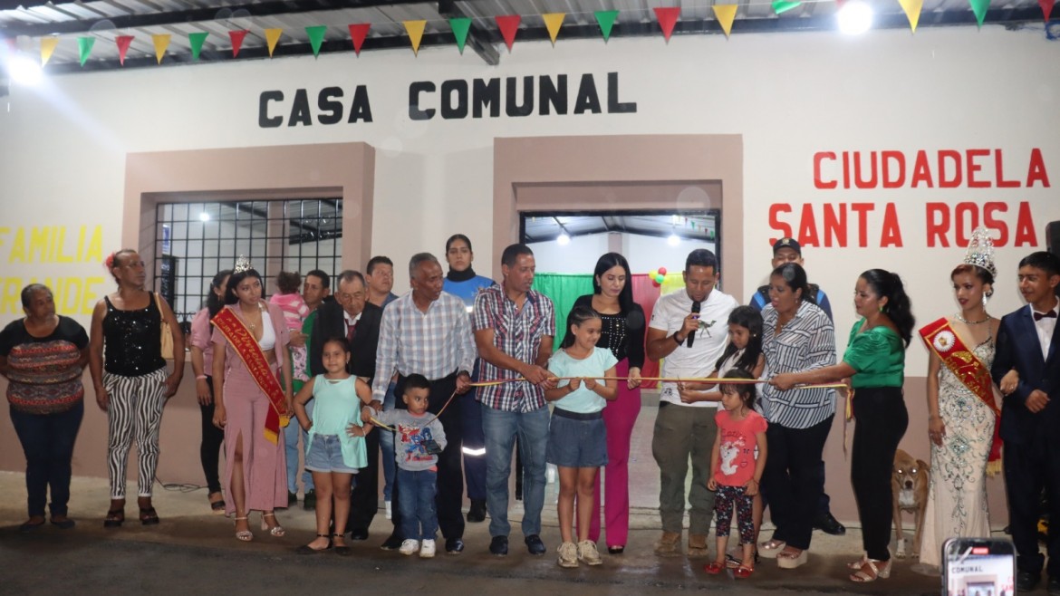 Alcalde Larry Vite inaugura nueva casa comunal para moradores de la Cdla. Santa Rosa