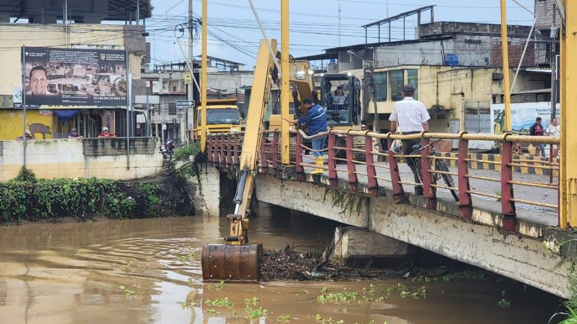 Alcalde Larry Vite prioriza a su cantón y deja promesa familiar para enfrentar la emergencia invernal