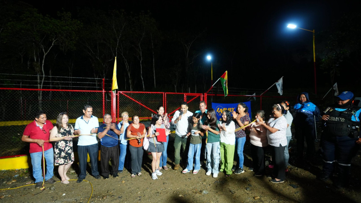 Obras que cambian vidas: Ciudadela Miraflores recibió alcantarillado y planta de tratamiento de aguas residuales