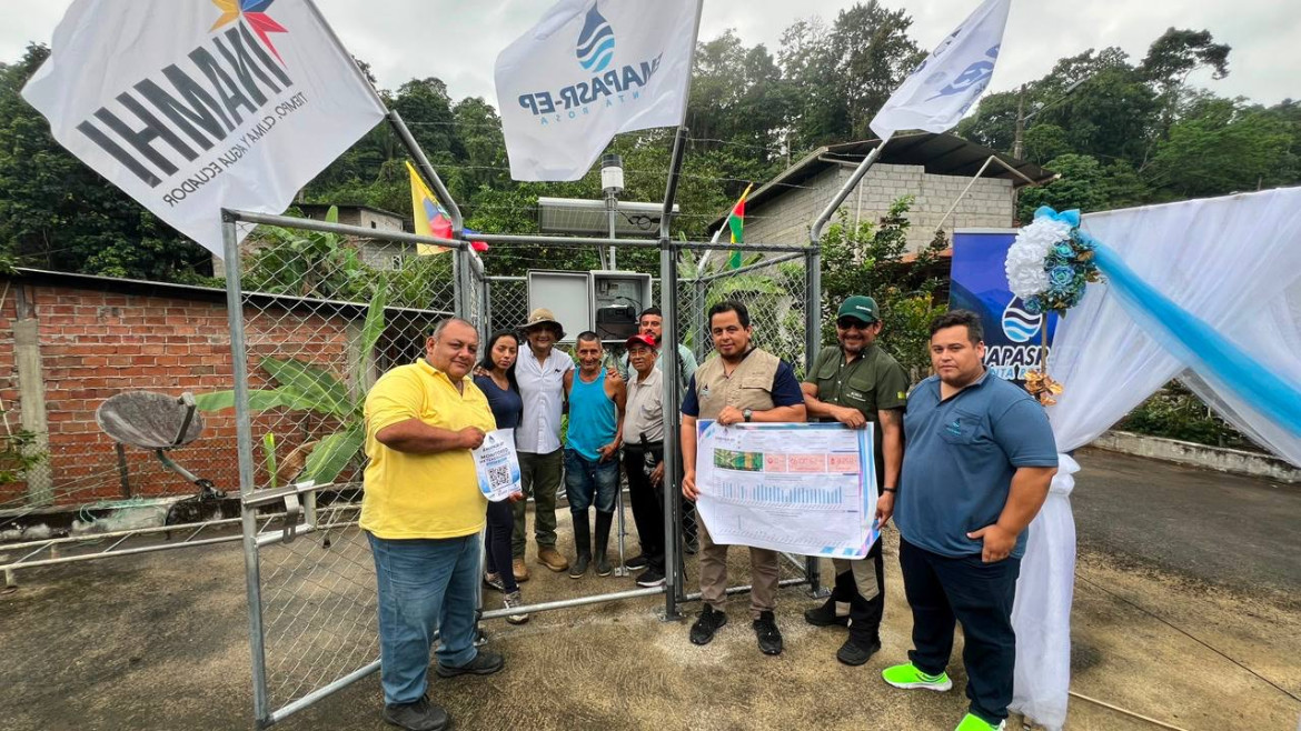 Alcalde Larry Vite inaugura dos estaciones meteorológicas que fortalecerán la gestión del agua en Santa Rosa